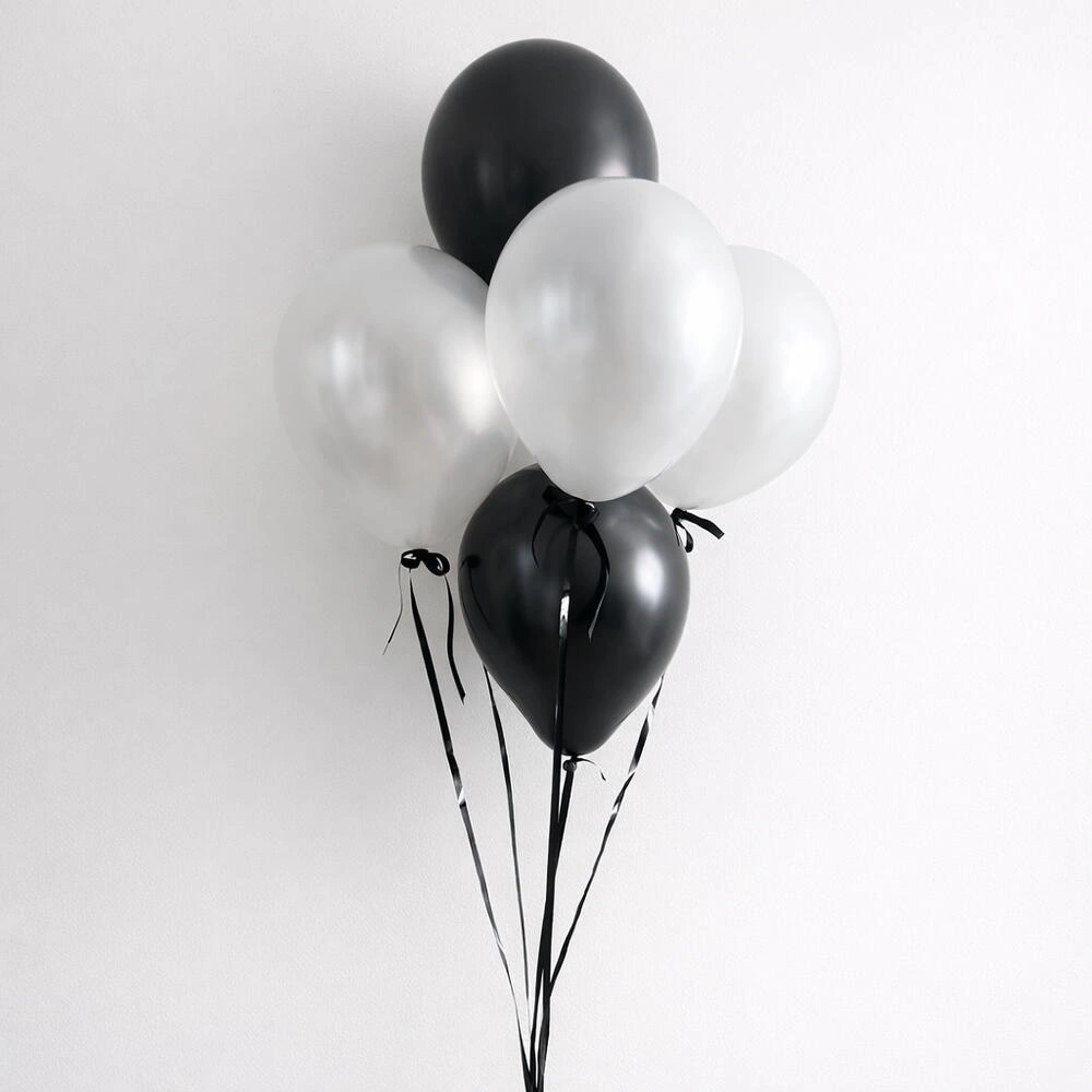 5-black-&-white-elegance-balloon-set-2