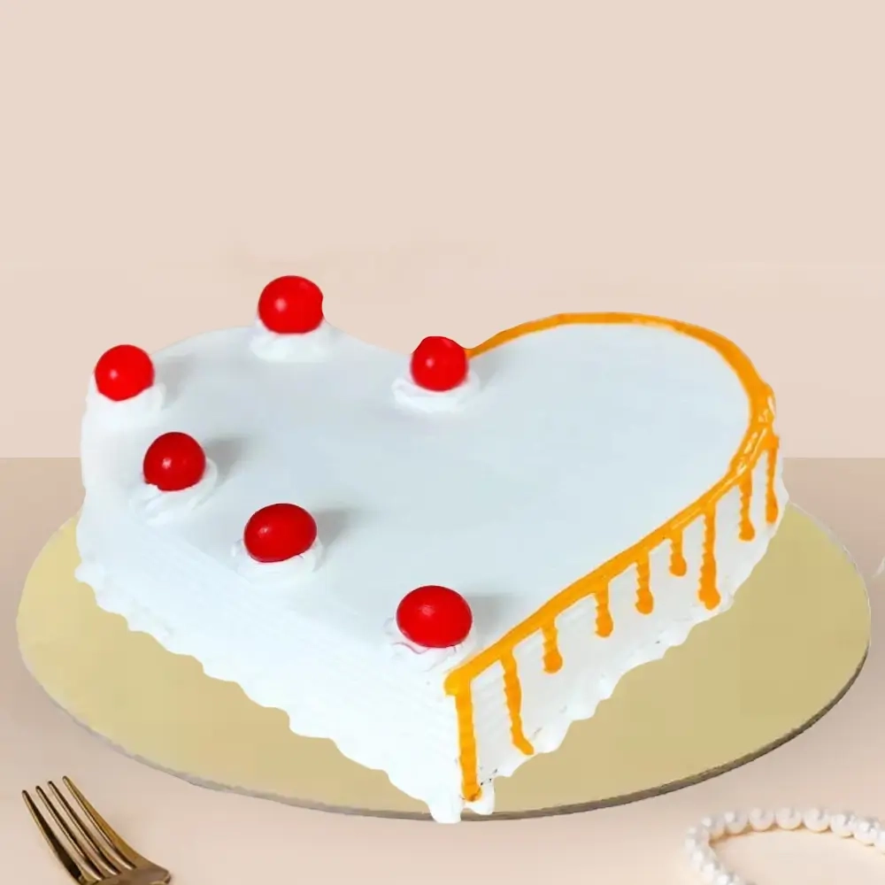 Heart Shape Vanilla Cake 1Kg