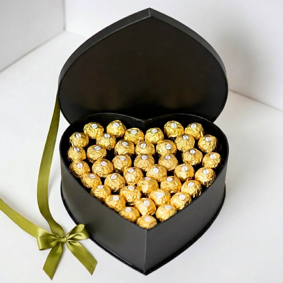 Midnight-Gold-Heart-Box-41-Ferrero-Rocher-Chocolates-2