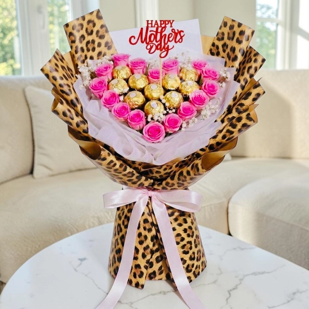 Mother's day 15 Pink Roses with chocolates